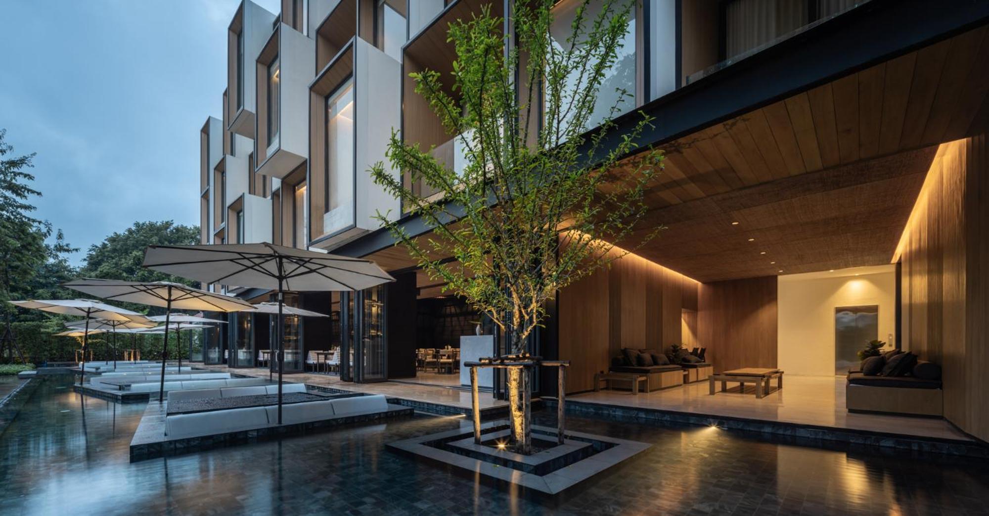 Riva Vista Riverfront Resort Chiang Rai Bagian luar foto